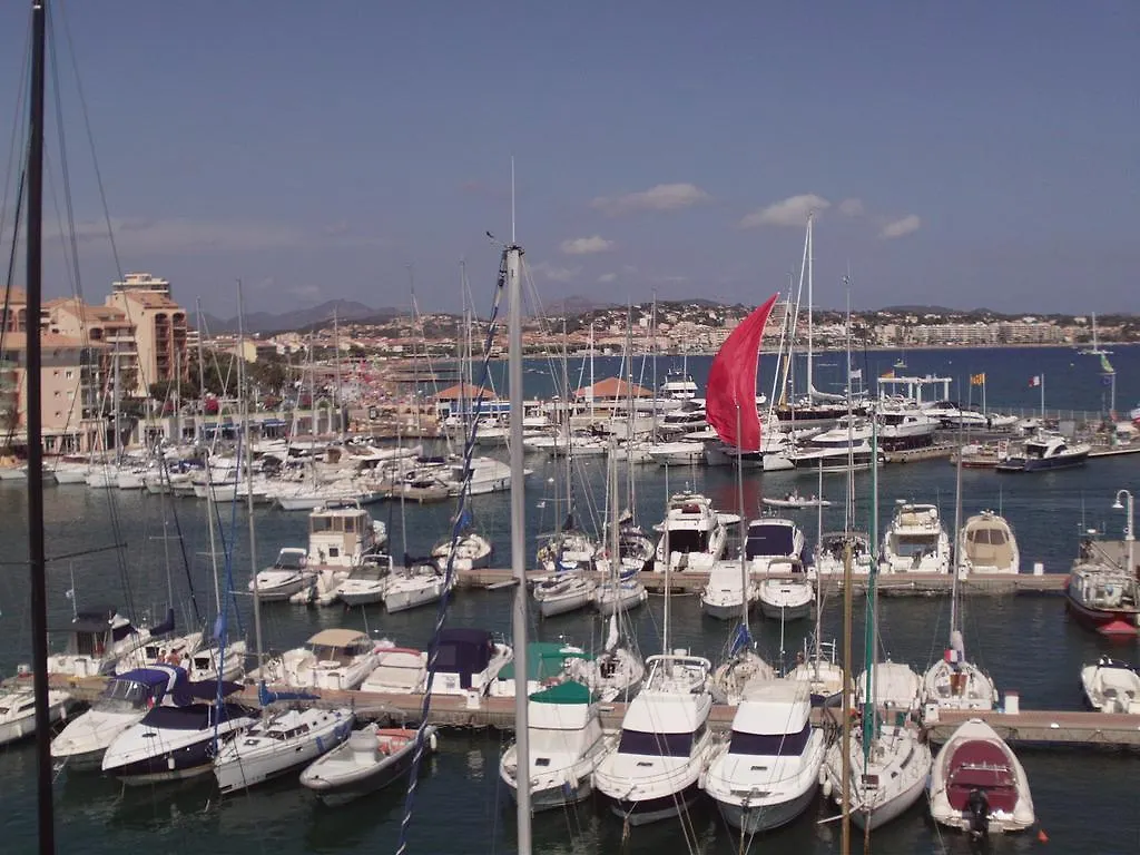 Boutique Apartment Hirondelle Port Frejus 0*,